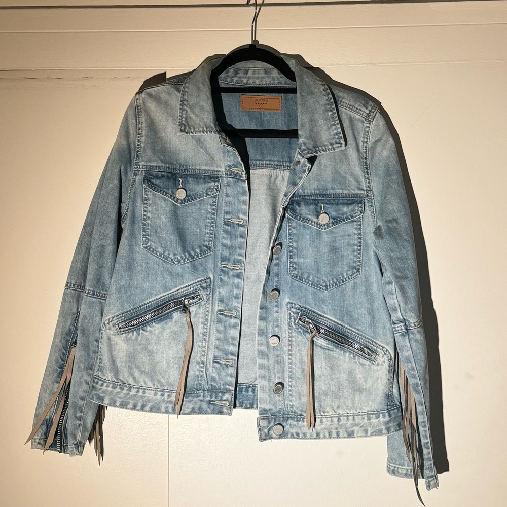 BLANKNYC DENIM TRUCKER FRINGE JACKET SIZE L